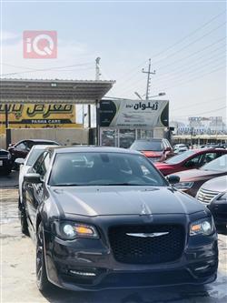 کرایسلەر 300